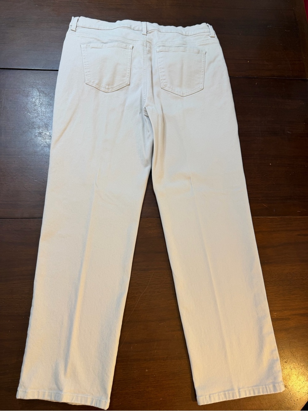 Pristine Gloria Vanderbilt Size 18 Amanda Style Stretch Light Tan Jeans